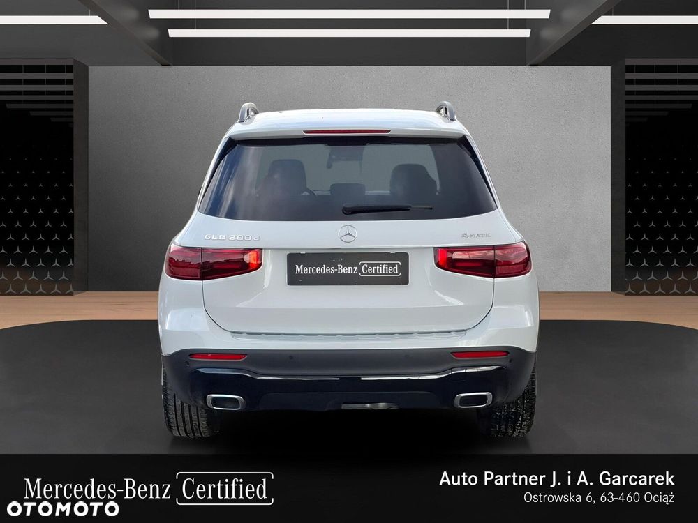 Mercedes-Benz GLB 200 d 4-Matic Progressive 8G-DCT - 4