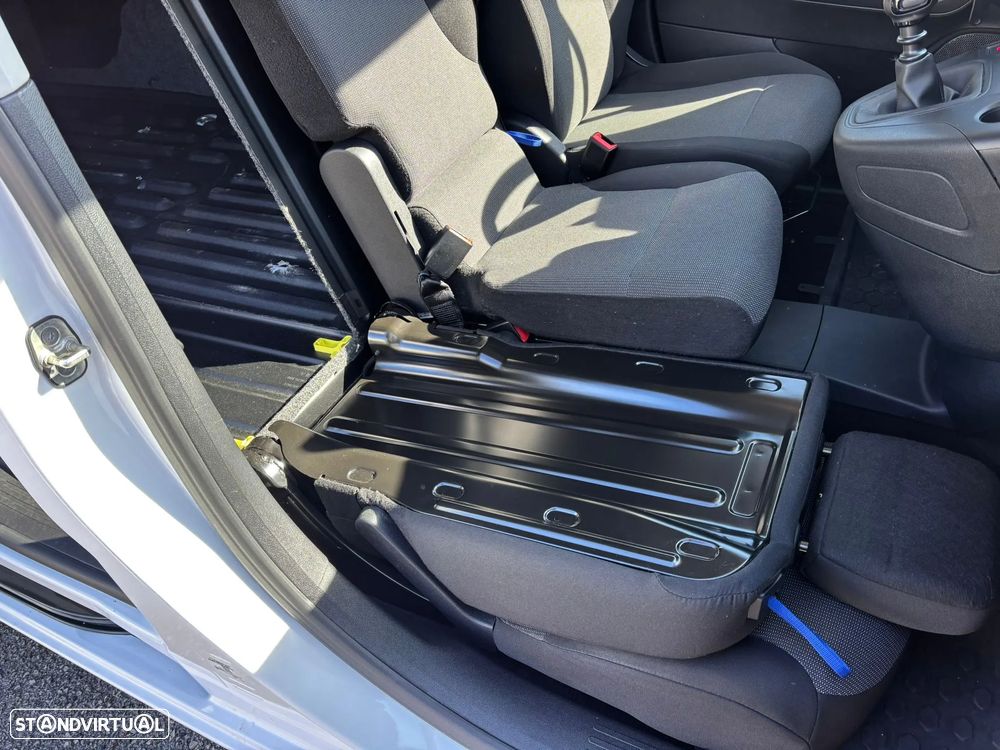 Opel Combo 1.5 102cv 3 LUG - LONGA - AC - IVA DEDUTÍVEL - 7