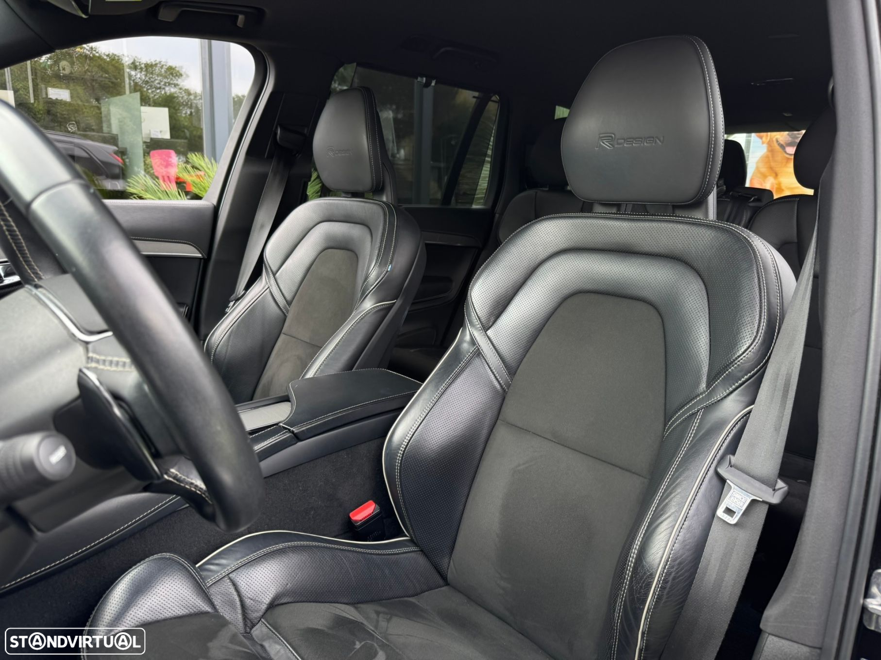 Volvo XC 90 2.0 T8 PHEV R-Design AWD - 18