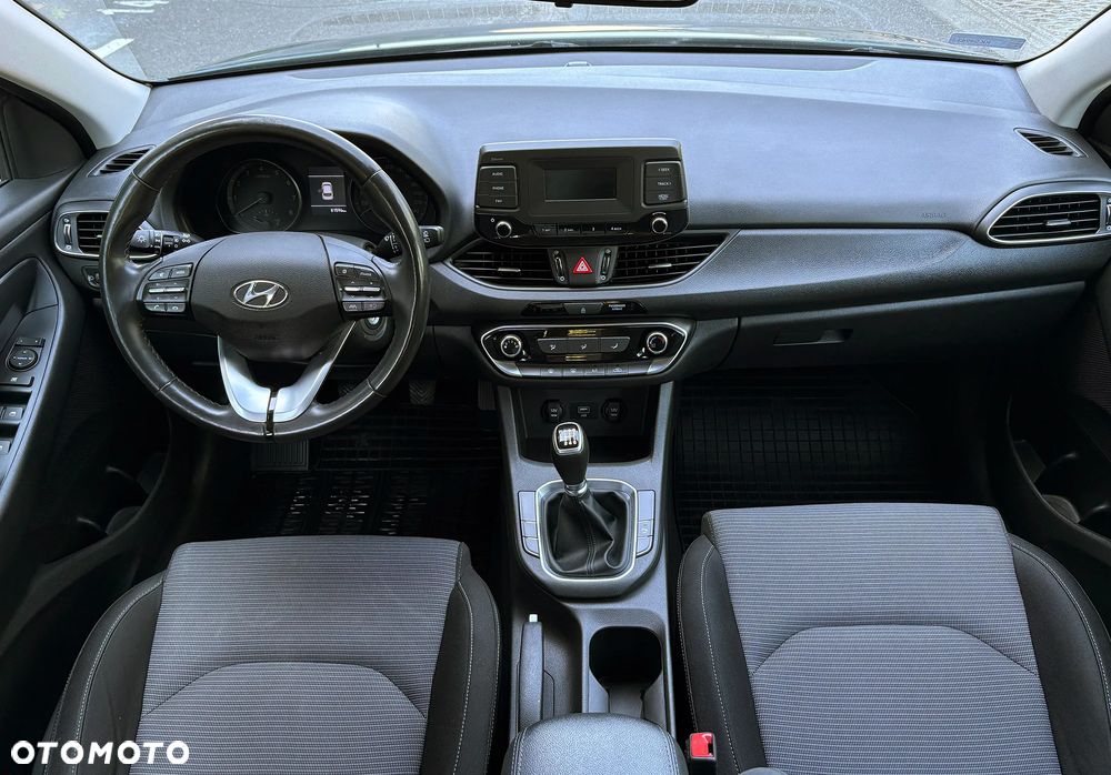 Hyundai i30 1.5 DPI Modern - 8