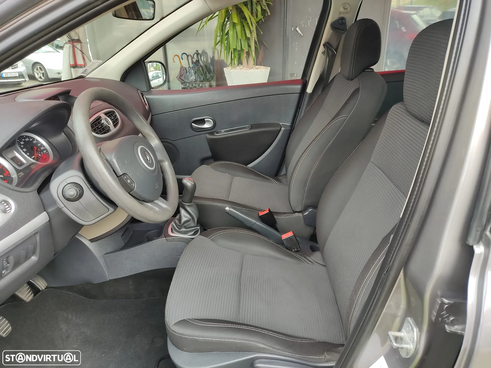 Renault Clio Break - 13