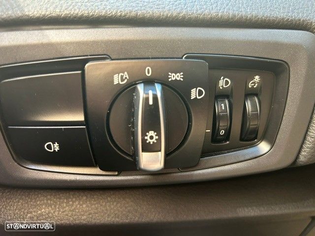 BMW 216 Active Tourer d Advantage Auto - 20