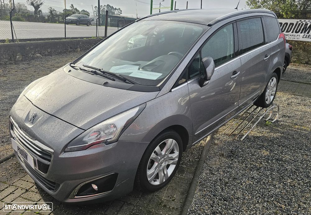 Peugeot 5008 1.2 PureTech Allure - 5