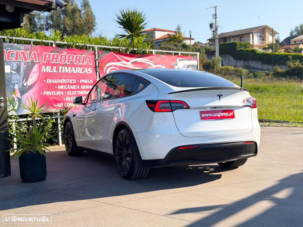 Tesla Model Y Performance Tração Integral - 8