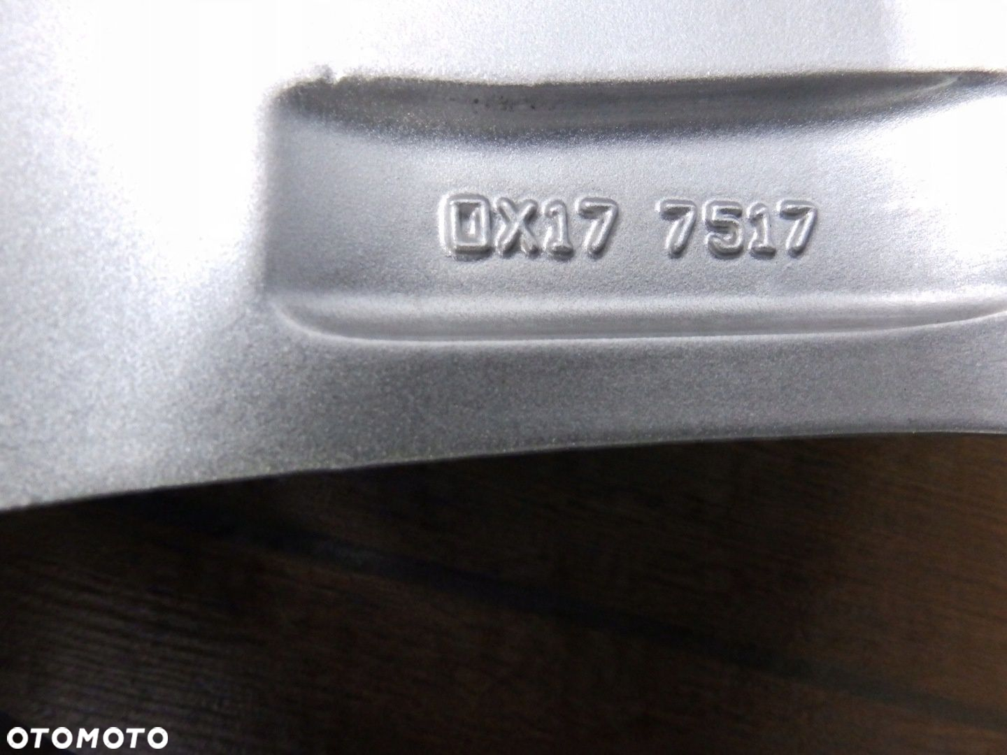 Felga OXXO 7.5Jx17H2 Et29 5x112 - 9