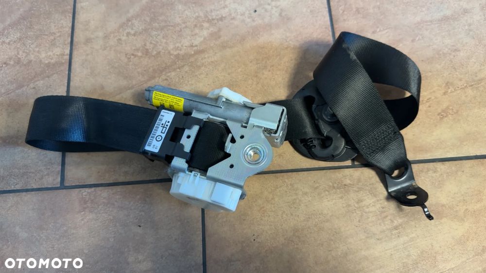 PAS BEZPIECZEŃSTWA LEWY PRZÓD BMW F22 LCI F32 LCI 7284485 - 1