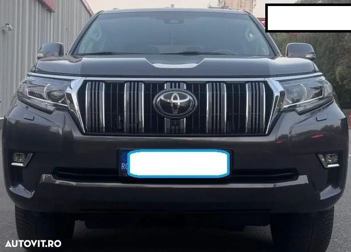 Toyota Land Cruiser - 1