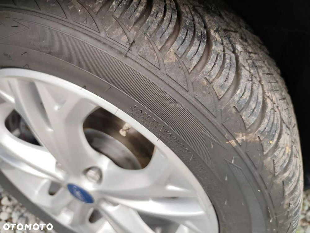 Ford S-Max 2.0 TDCi DPF Titanium MPS6 - 25