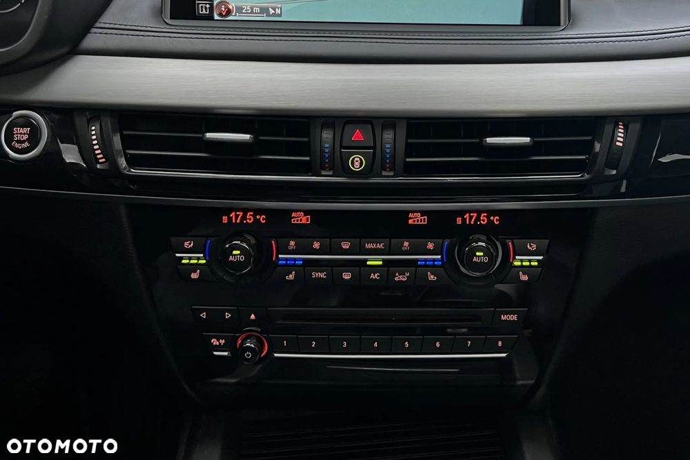 BMW X5 xDrive50i - 26