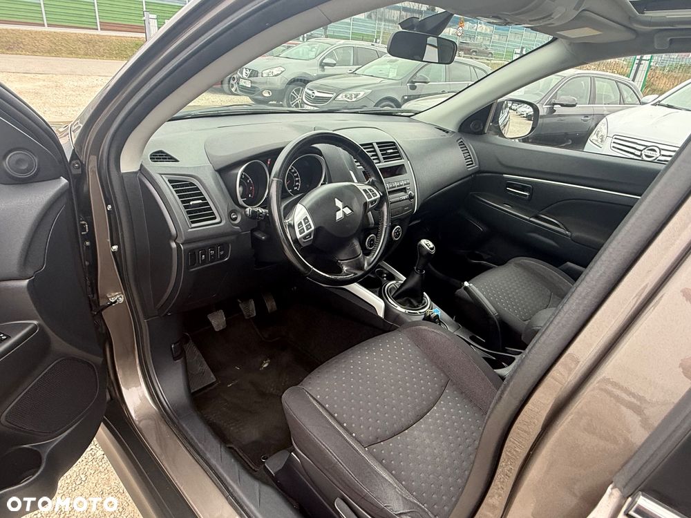 Mitsubishi ASX 1.6 Instyle AS&G - 17