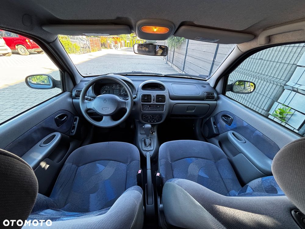 Renault Clio 1.4i RT 16V - 7