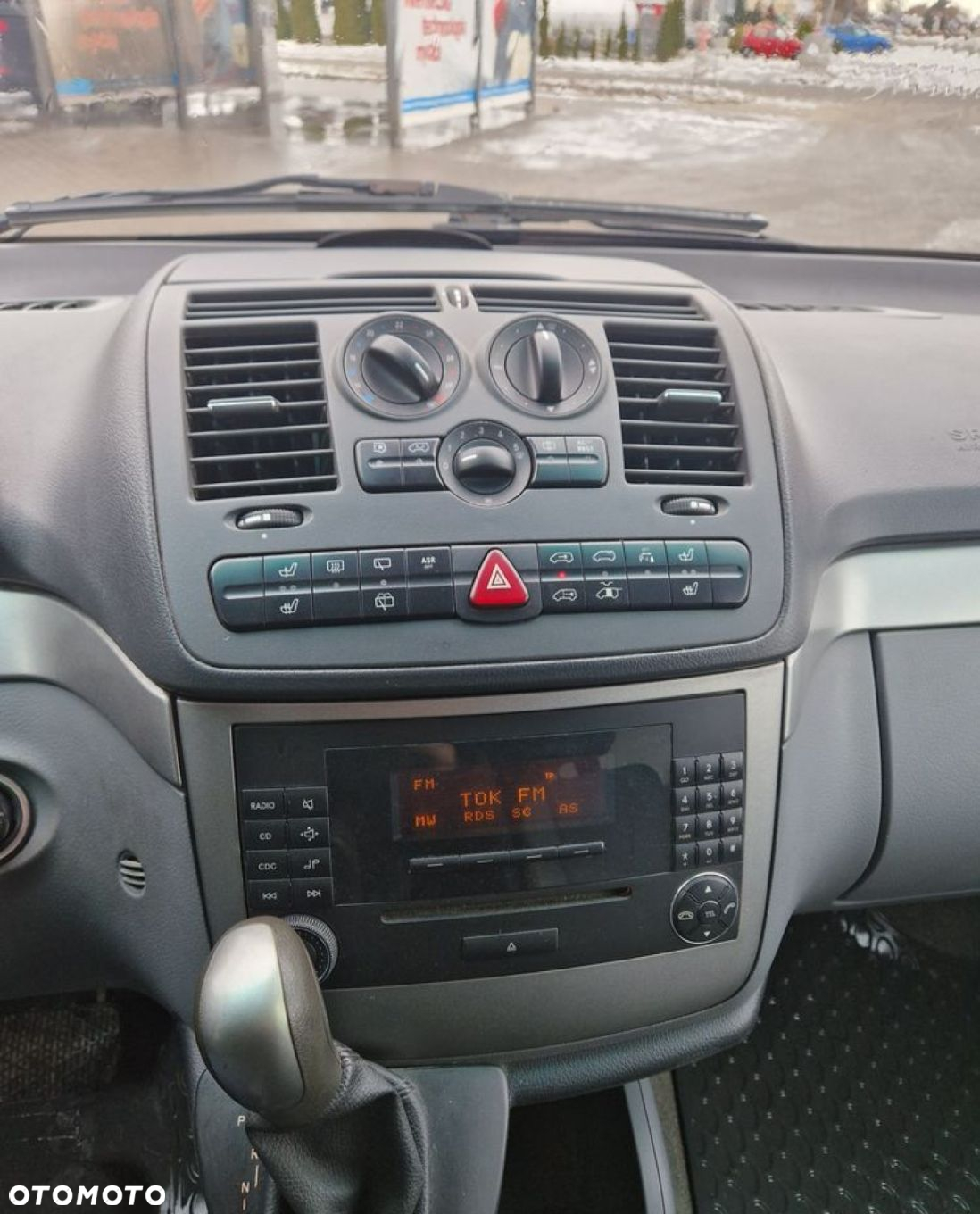 Mercedes-Benz Viano - 19