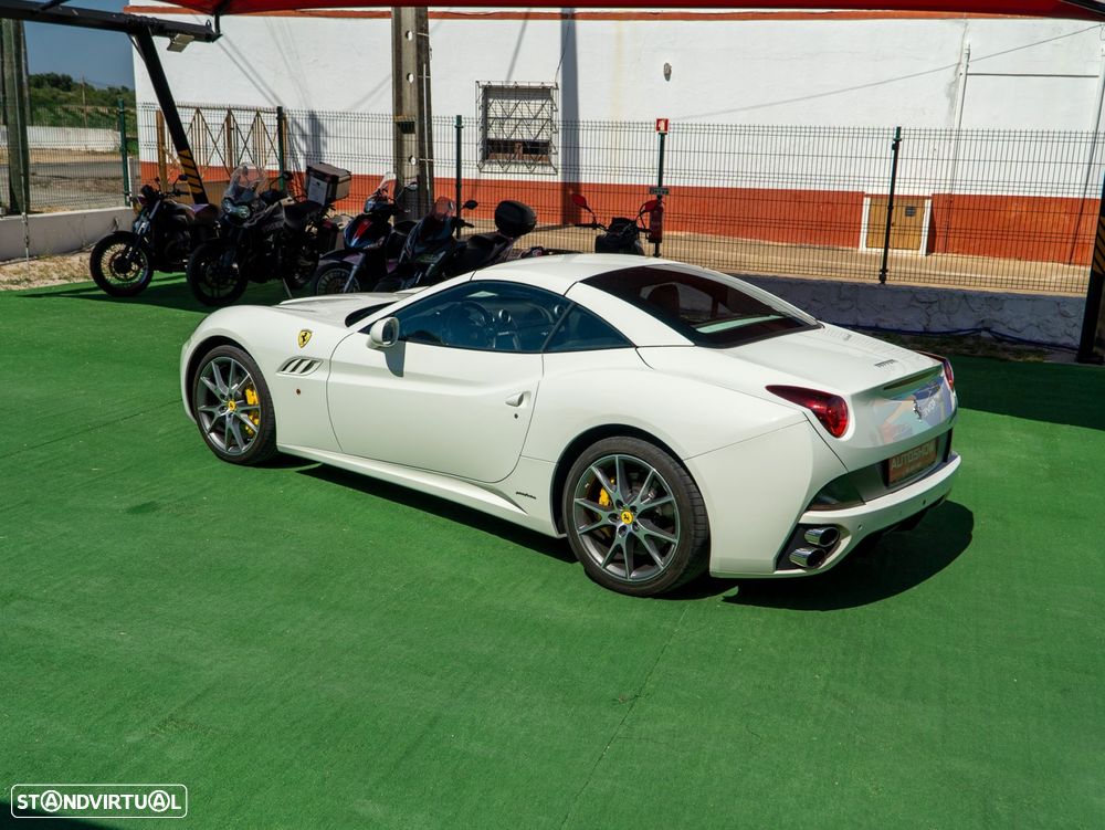Ferrari California — fotografia 3
