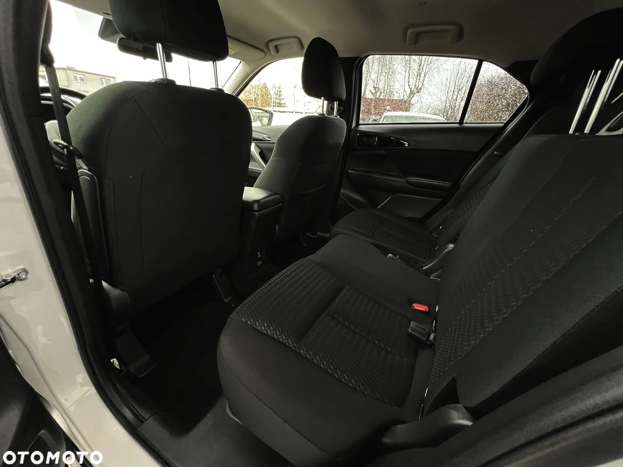 Mitsubishi Eclipse Cross 1.5 T GPF Invite Plus - 18