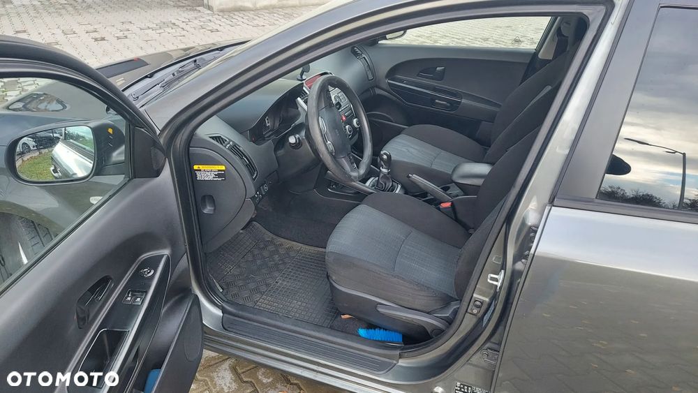 Kia Ceed Cee'd 1.6 Comfort + - 19