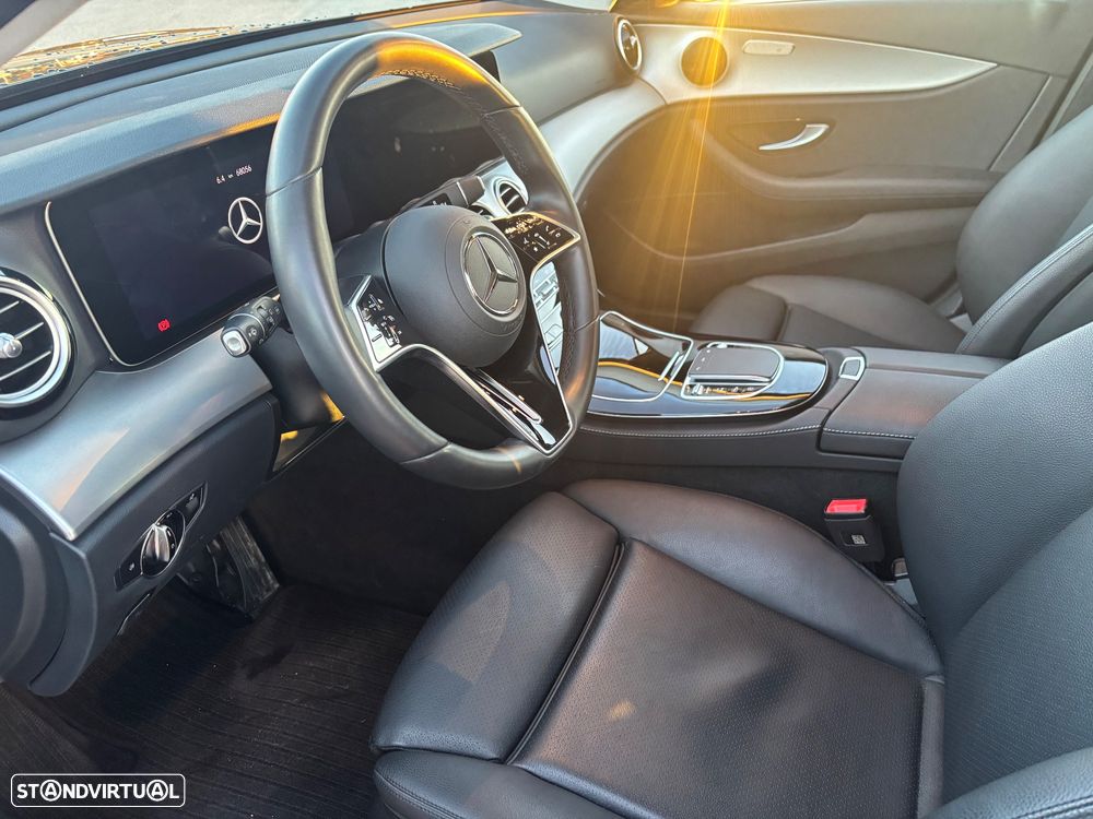 Mercedes-Benz E 220 - 11