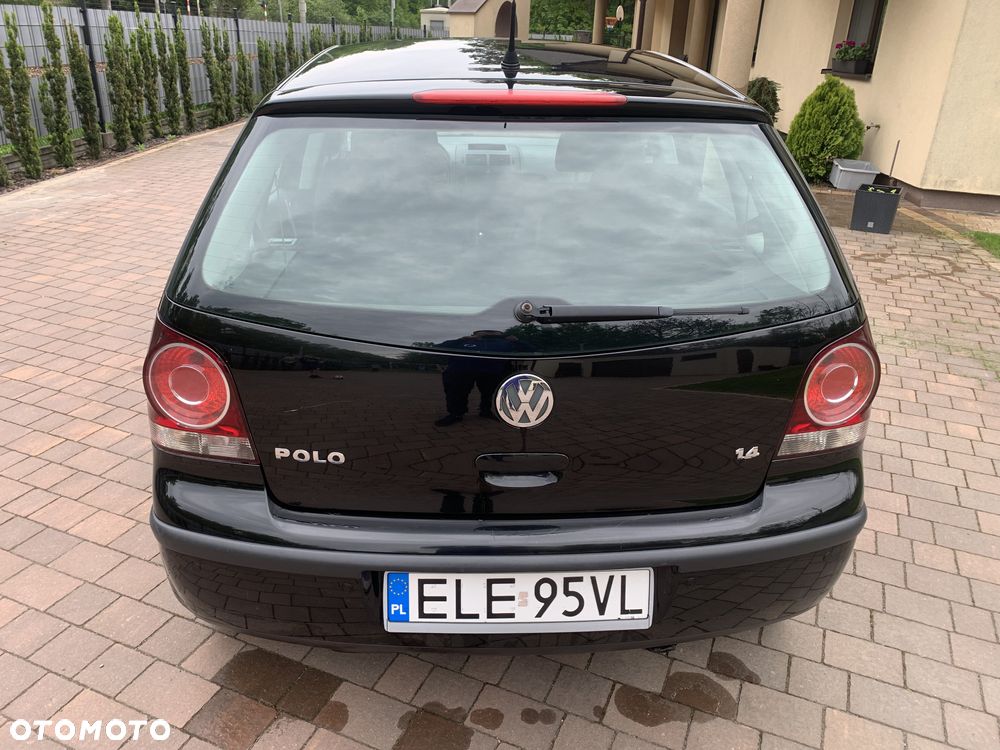 Volkswagen Polo 1.4 16V Comfortline - 3