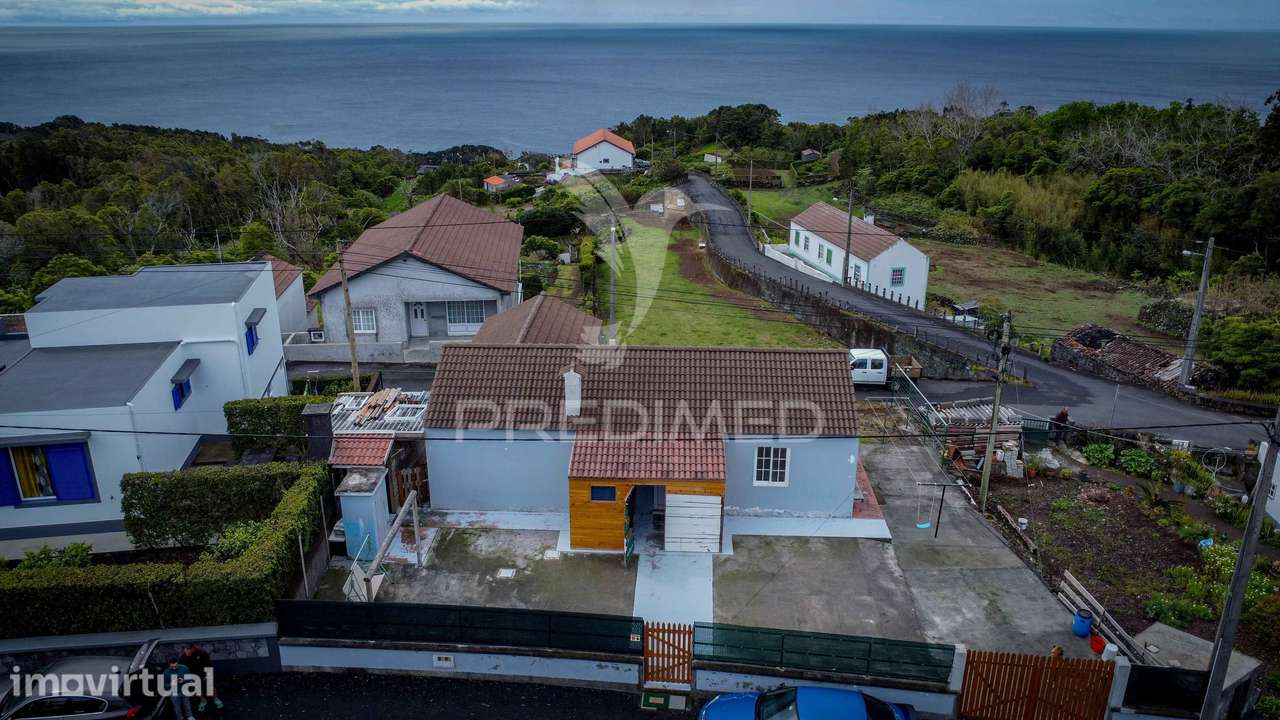Moradia T2 com Vista Mar – Silveira, Lajes do Pico - Grande imagem: 5/28