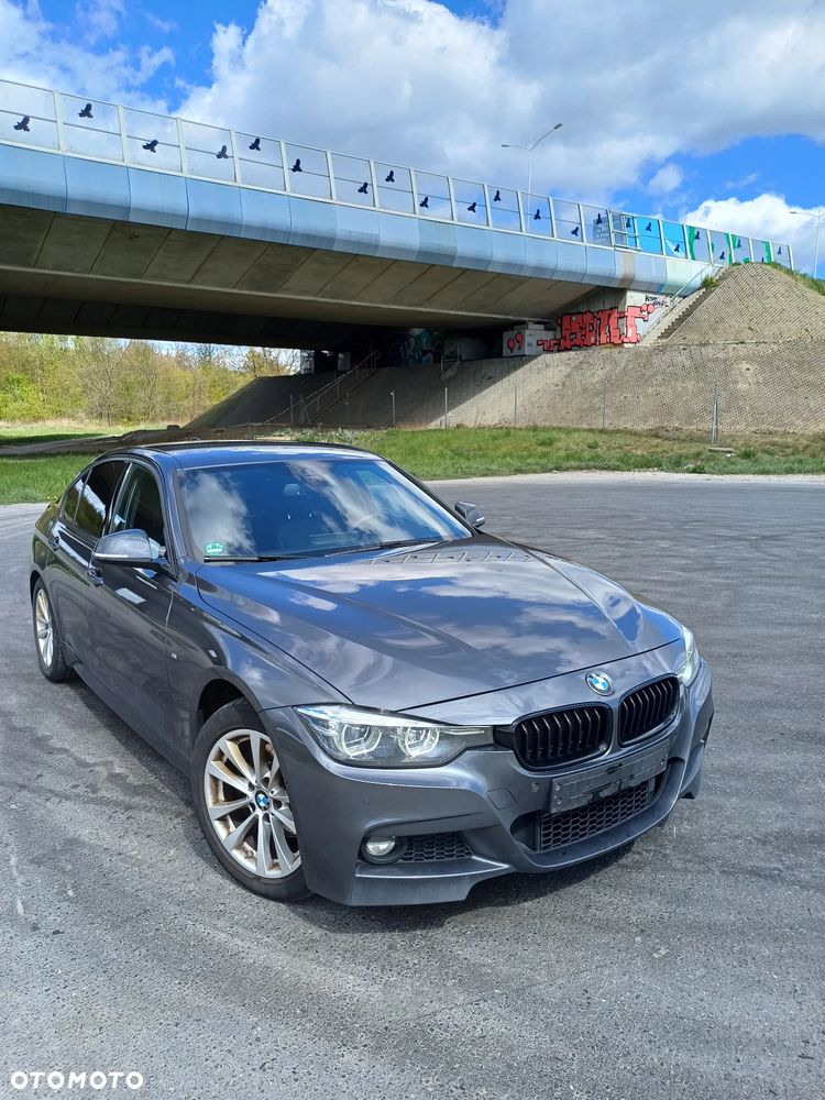 BMW Seria 3 320d M Sport - 5