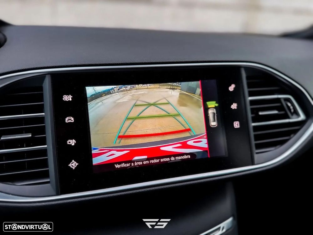 Peugeot 308 1.6 e-THP GTi - 37