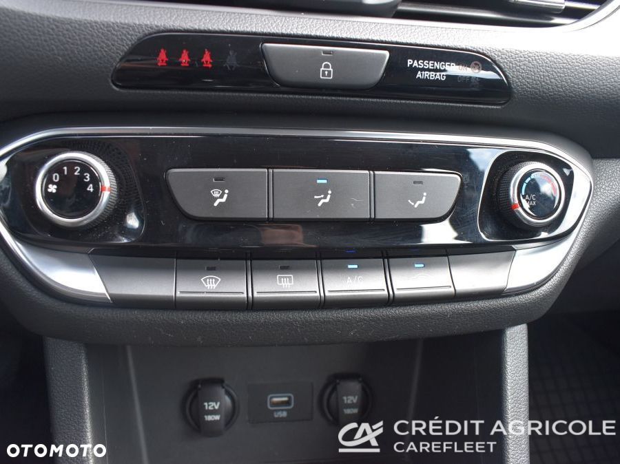 Hyundai i30 1.5 DPI Modern - 26