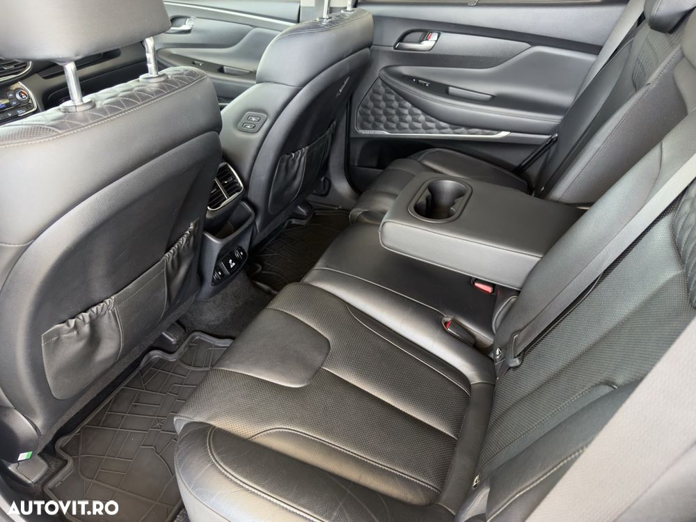 Hyundai Santa Fe 2.2 CRDi 4WD 8AT Luxury - 11