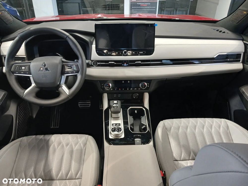 Mitsubishi Outlander Instyle - 8