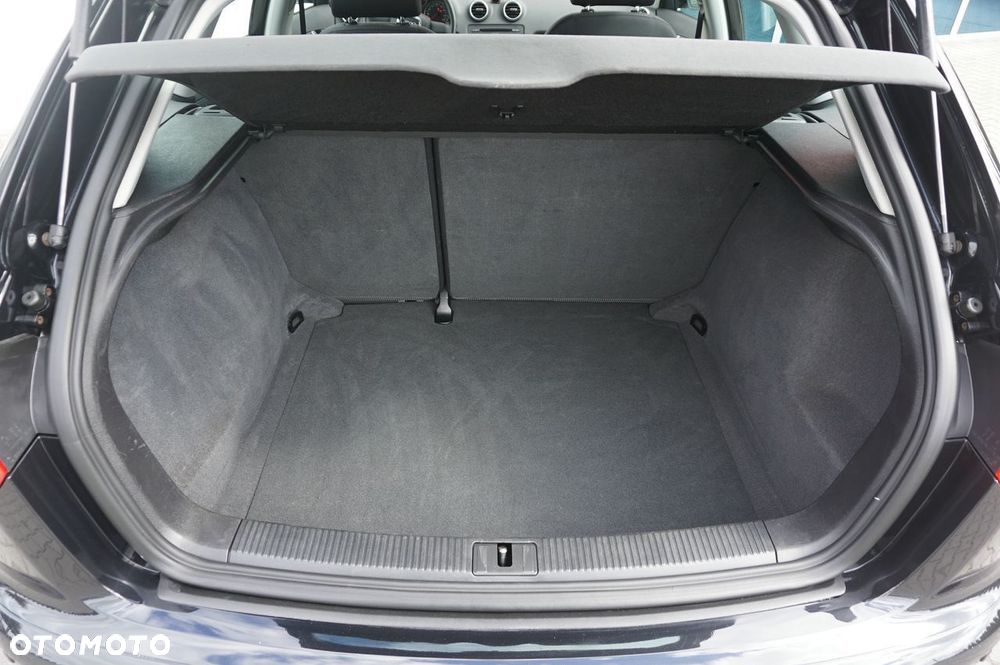 Audi A3 Sportback - 19