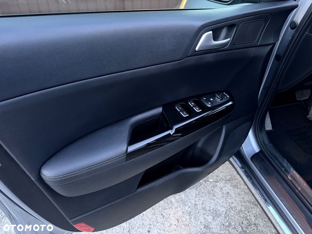 Kia Sportage 1.6 T-GDI L 2WD DCT - 16