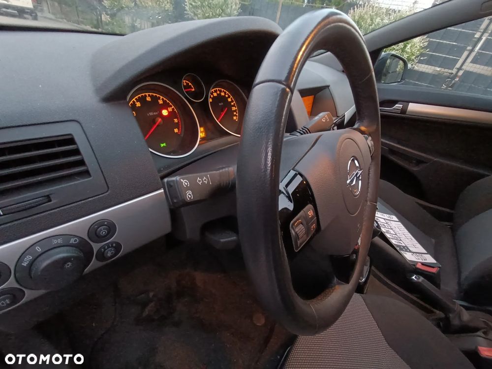 Opel Astra 1.6 Selection - 22