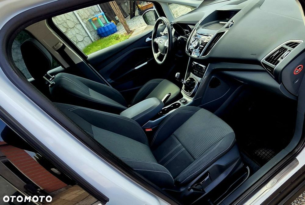 Ford C-MAX - 36
