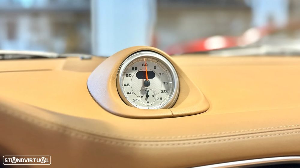 Porsche 911 (997) Carrera 4 S PDK - 29