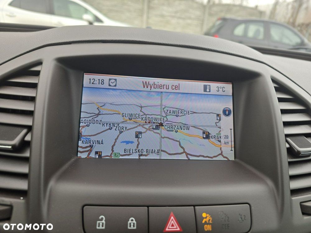 Opel Insignia 2.0 T Cosmo 4x4 - 18