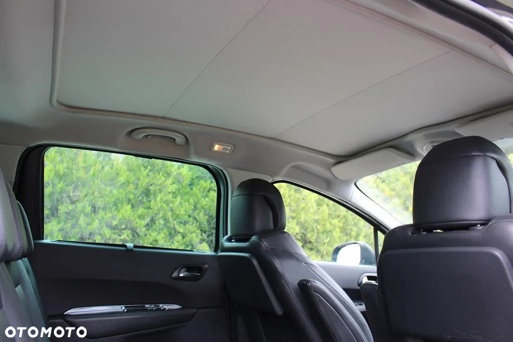 Peugeot 5008 e-HDI FAP 115 EGS6 Stop&Start Allure - 12