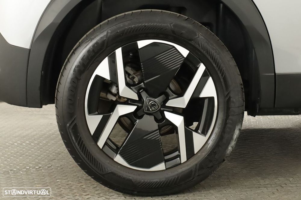Peugeot 2008 1.2 PureTech Allure - 5