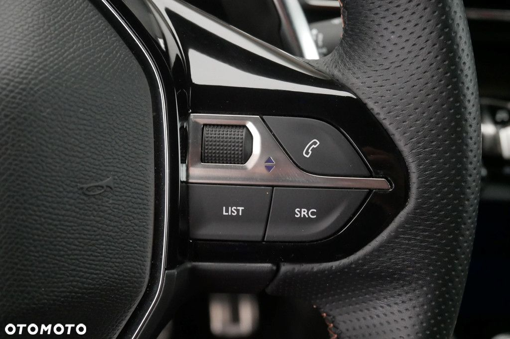 Peugeot 5008 - 26