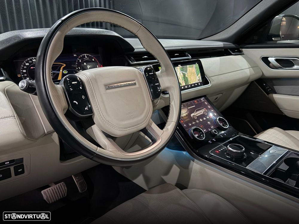 Land Rover Range Rover Velar 3.0 D300 AWD R-Dynamic HSE - 15