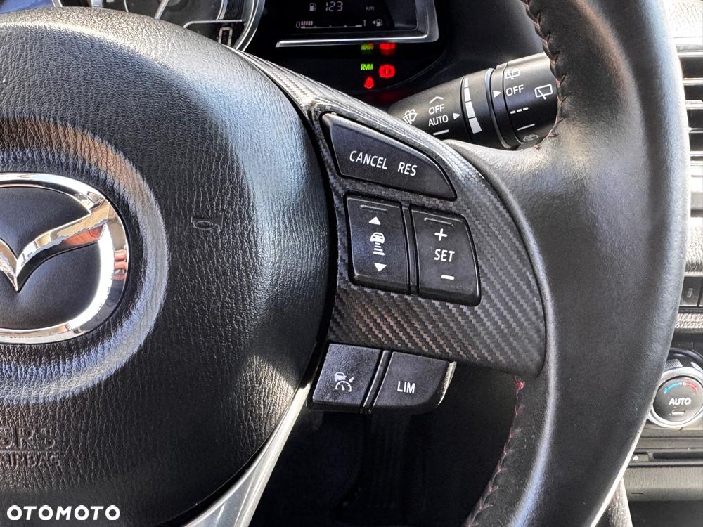 Mazda 3 SKYACTIV-G 120 Signature - 34
