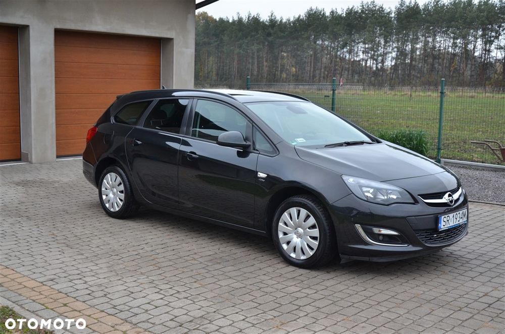 Opel Astra 2013 photo 4