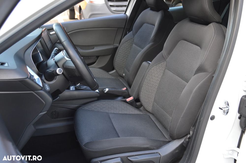 Renault Clio E-TECH Hybrid 140 BUSINESS EDITION - 10