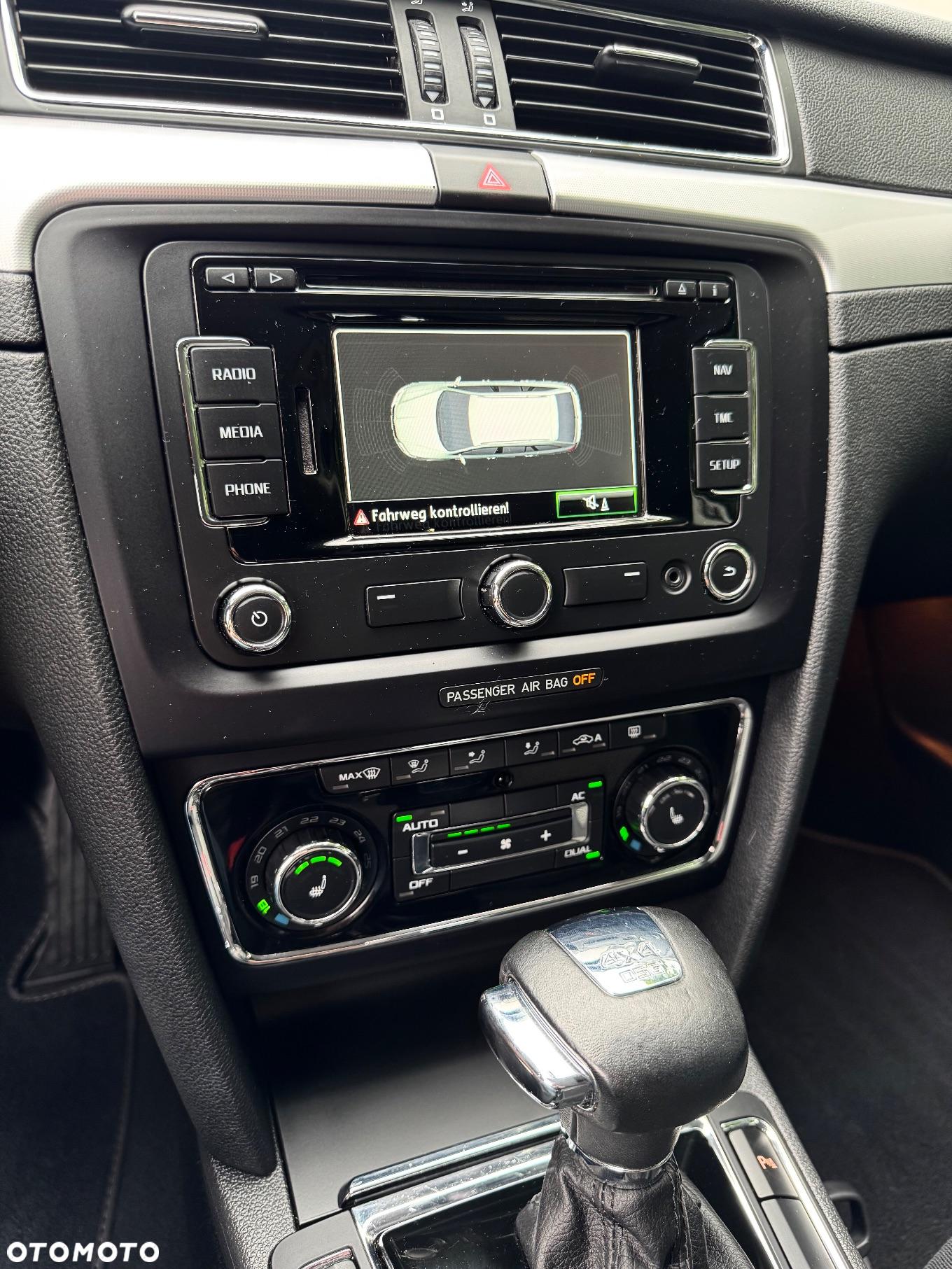 Skoda Superb 2.0 TDI Green tec 4x4 DSG Exclusive - 17