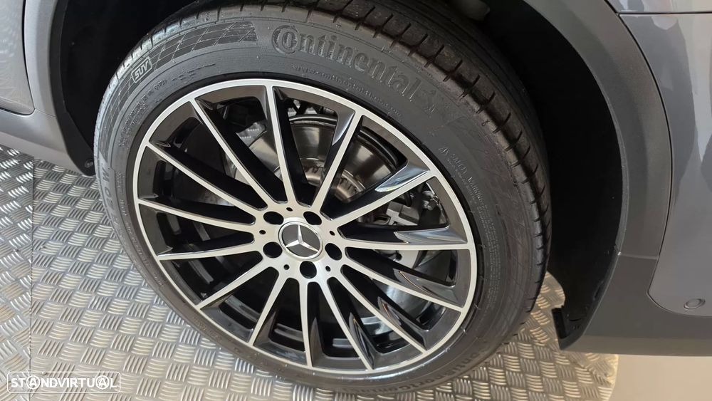 Mercedes-Benz GLC 220 d 4Matic 9G-TRONIC AMG Line - 34