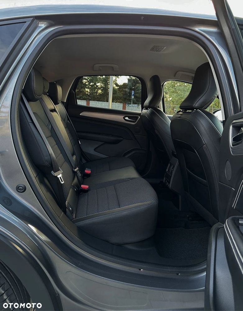 Renault Arkana 1.6 E-TECH E-Tech Engineered MMT - 36