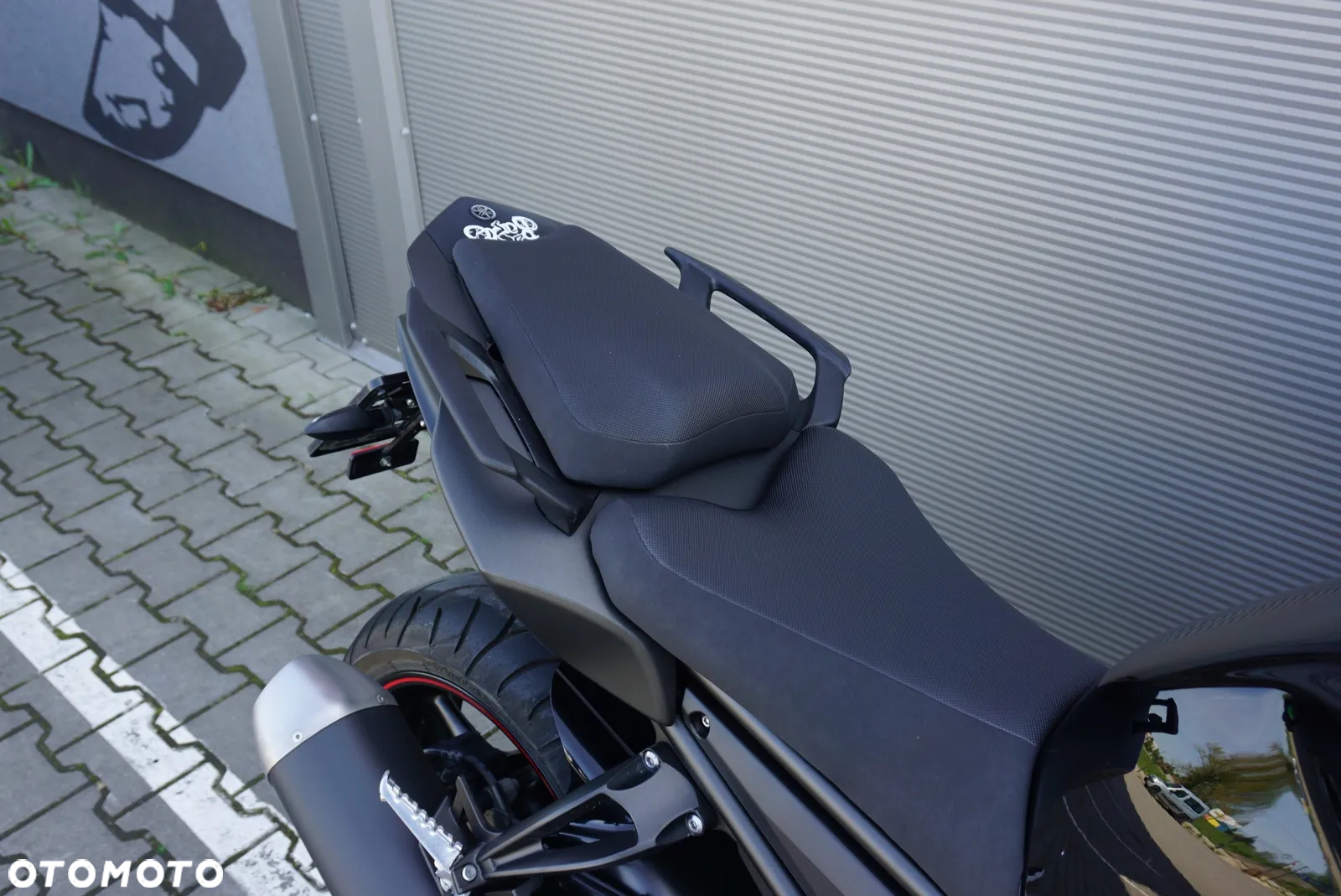 Yamaha FZ8 - 9