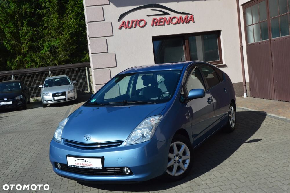Toyota Prius - 1