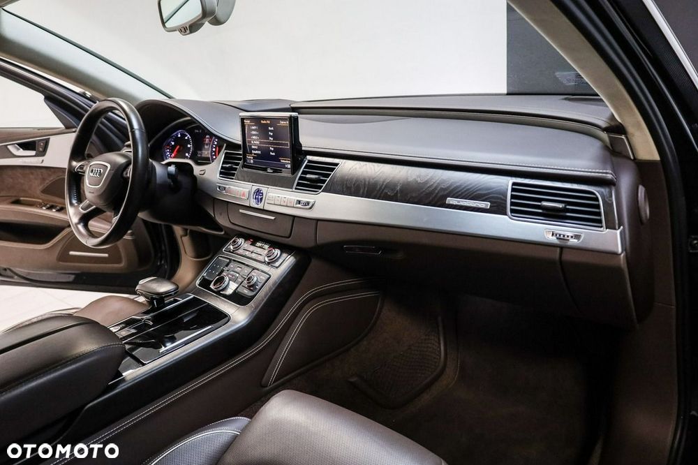 Audi A8 - 31