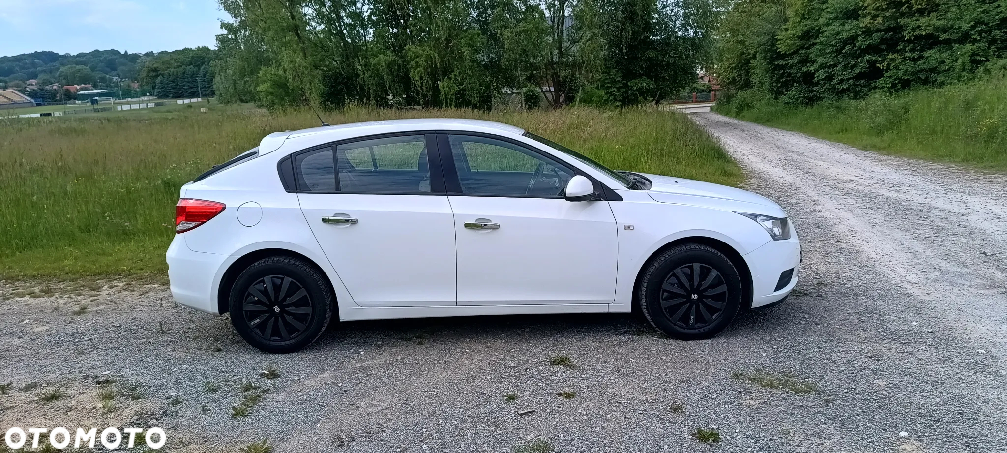 Chevrolet Cruze 1.6 LS+ - 6
