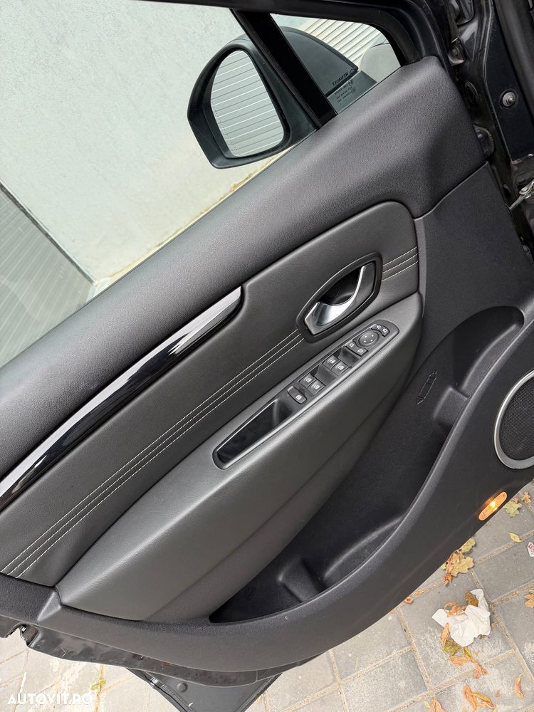 Renault Scenic - 20