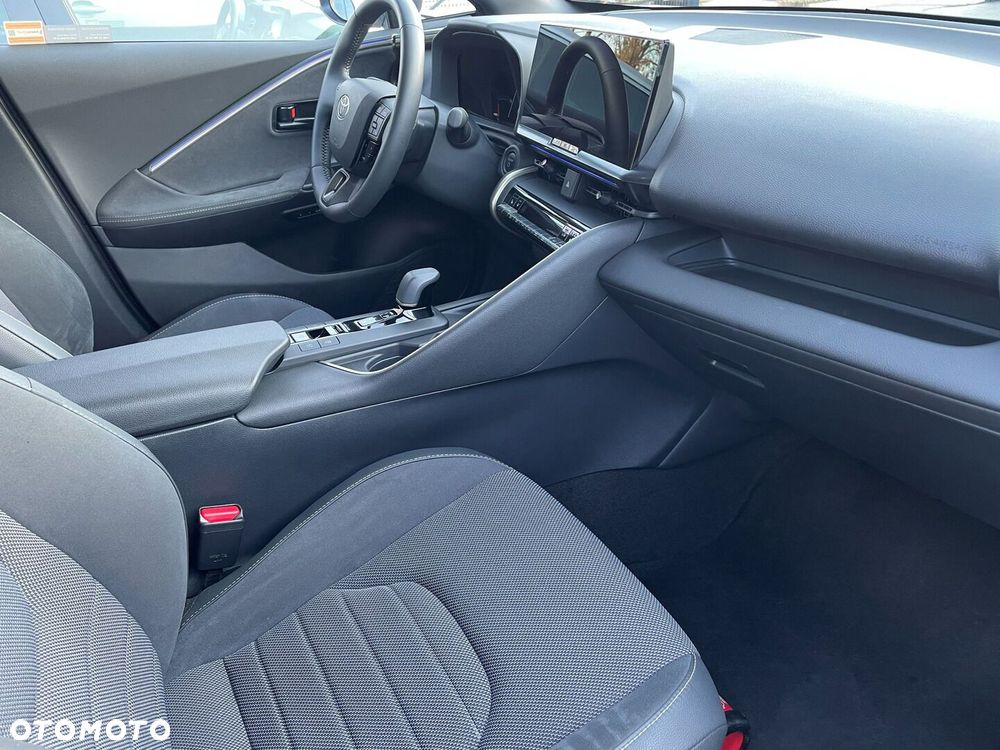 Toyota C-HR - 14