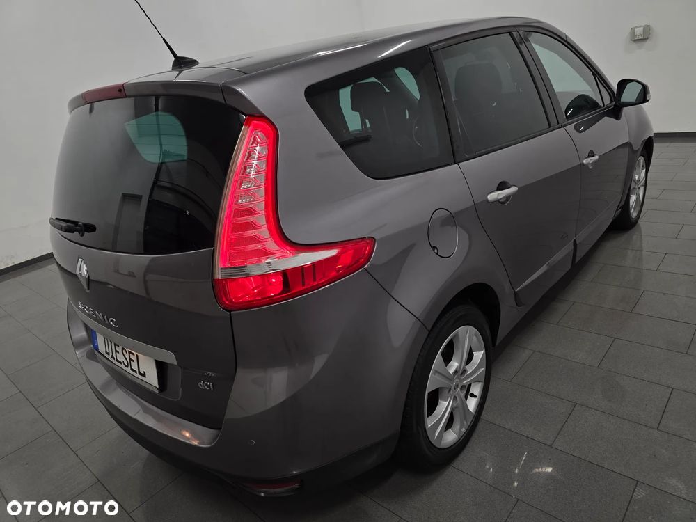 Renault Scenic dCi 130 FAP Bose Edition - 6
